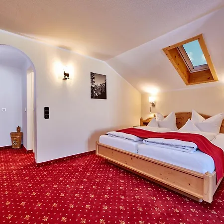 Hotel Franziska Mittenwald