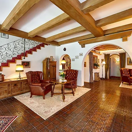 Hotel Franziska Mittenwald