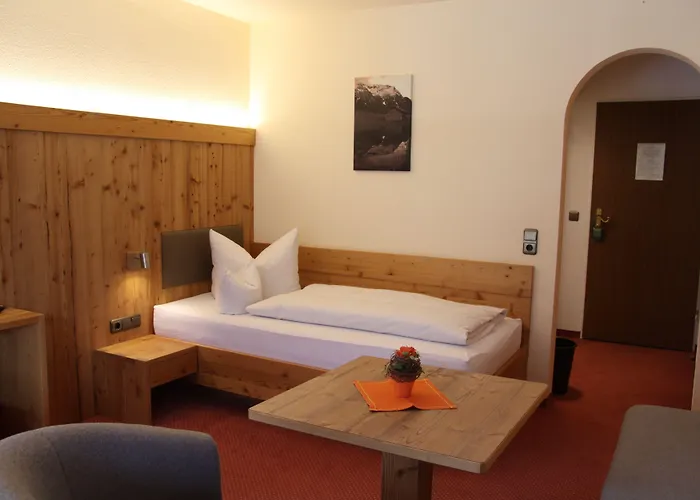 Franziska ホテル ミッテンヴァルト